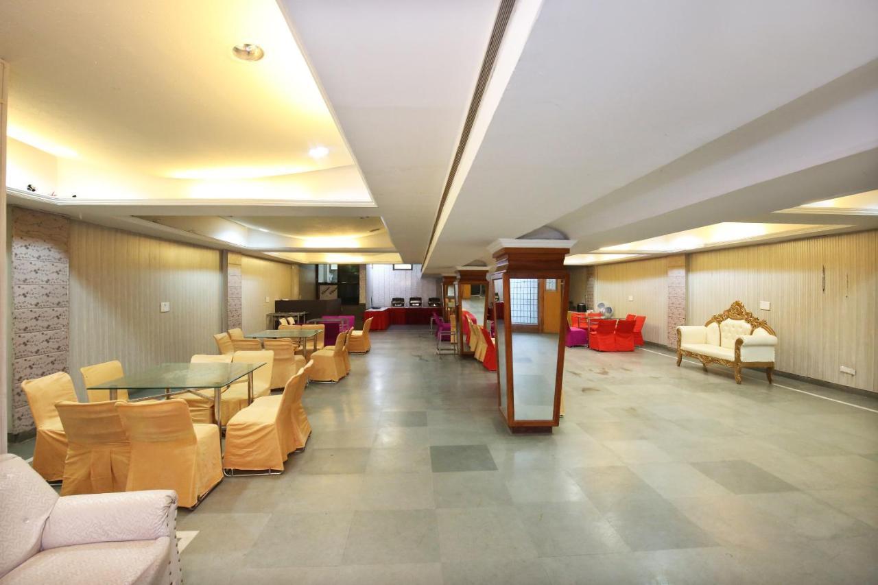 Capital O 10990 Hotel Gobind Regency Zirakpur Exteriér fotografie