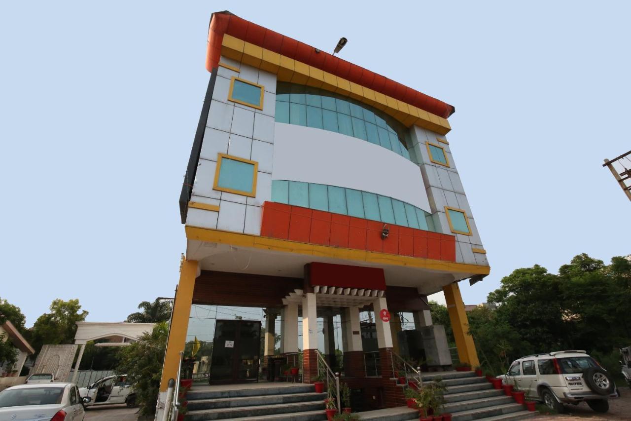 Capital O 10990 Hotel Gobind Regency Zirakpur Exteriér fotografie