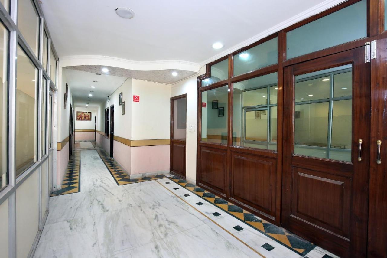Capital O 10990 Hotel Gobind Regency Zirakpur Exteriér fotografie
